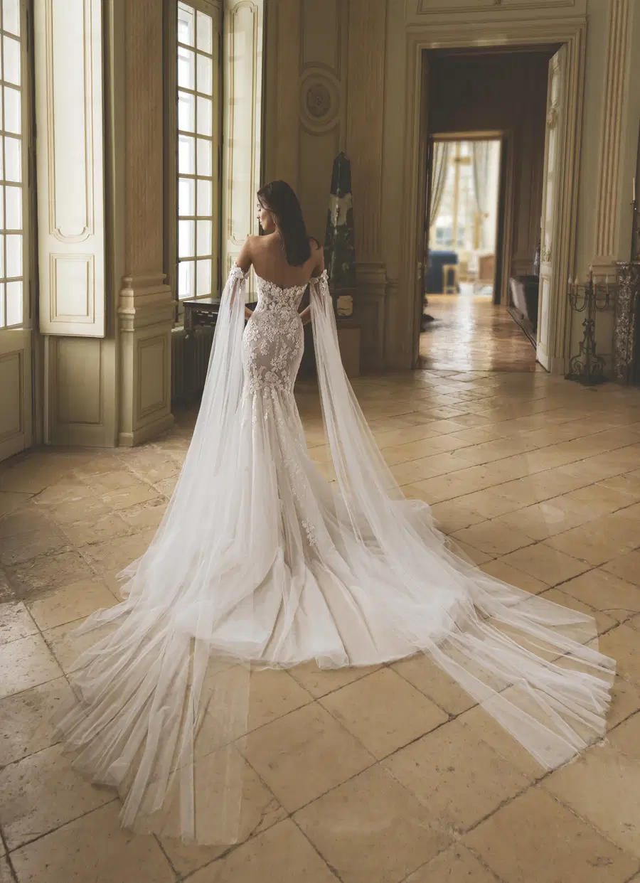 Gretchen by ÉLYSÉE - view 6 of 10