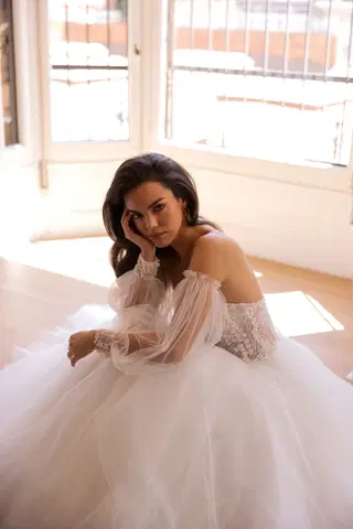 E-5441 by Elizabeth Passion - view 4 of 4