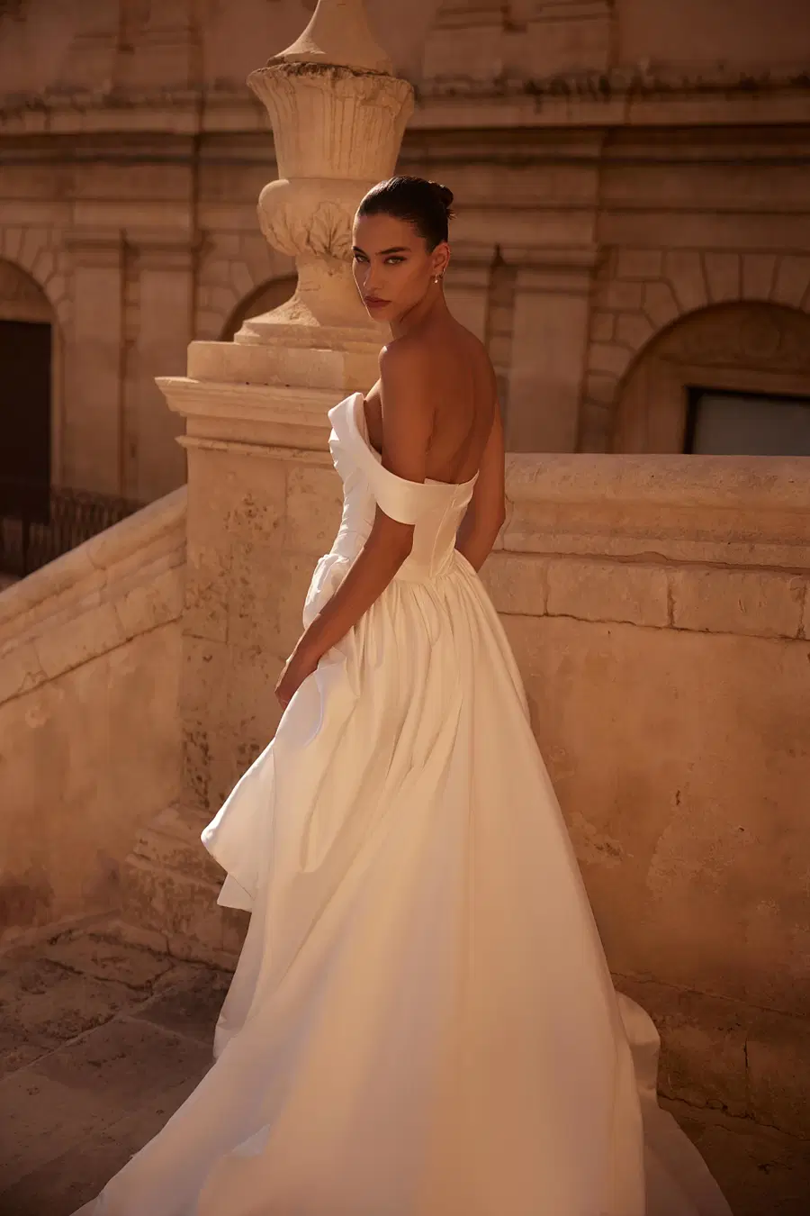 Lidia by Anne Mariée - view 6 of 6