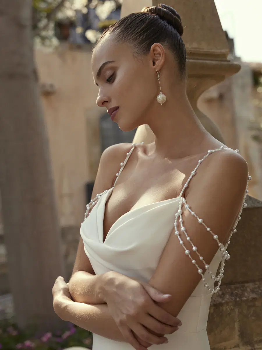 Eline by Modeca Bridal - view 3 of 5