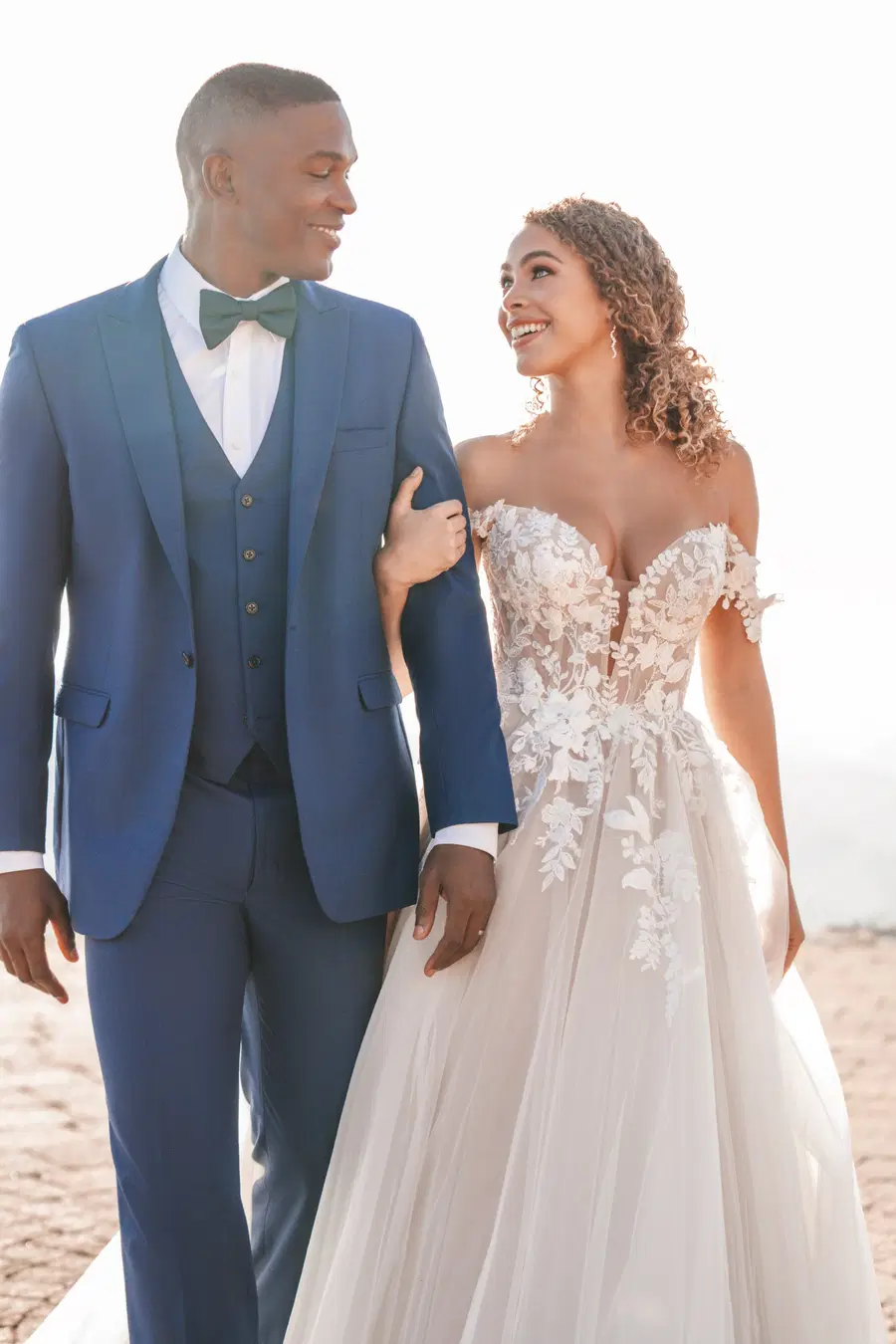 A1219 by Allure Bridals - view 4 of 9