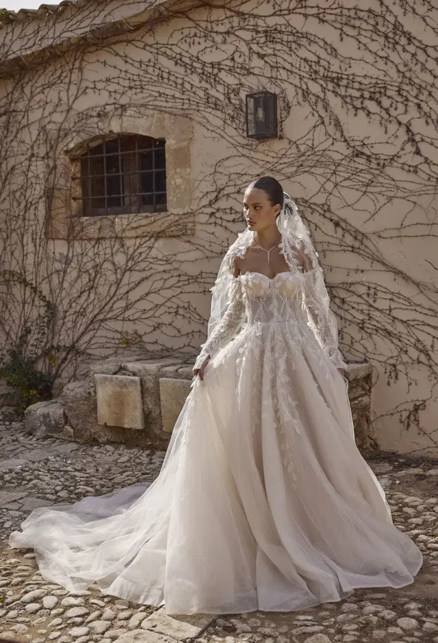 Cordelia 25-008 by Ricca Sposa: A-Line silhouette, sweetheart neckline, long sleeves, lace