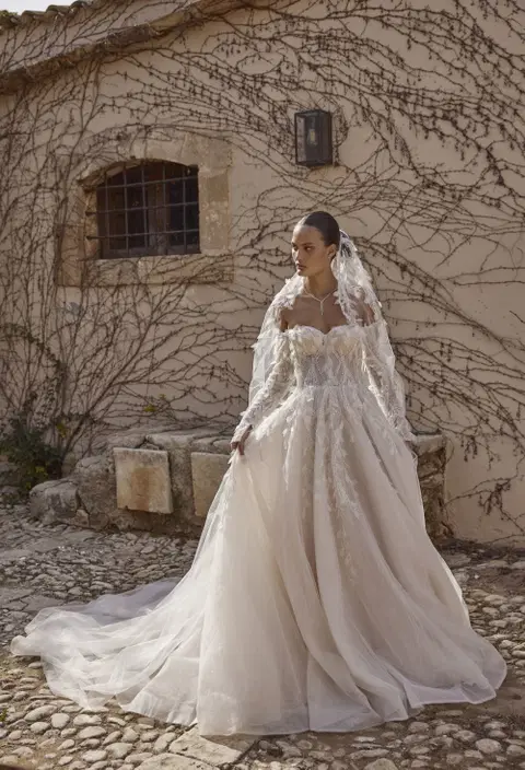 Cordelia 25-008 wedding dress by Ricca Sposa, A-line, lace