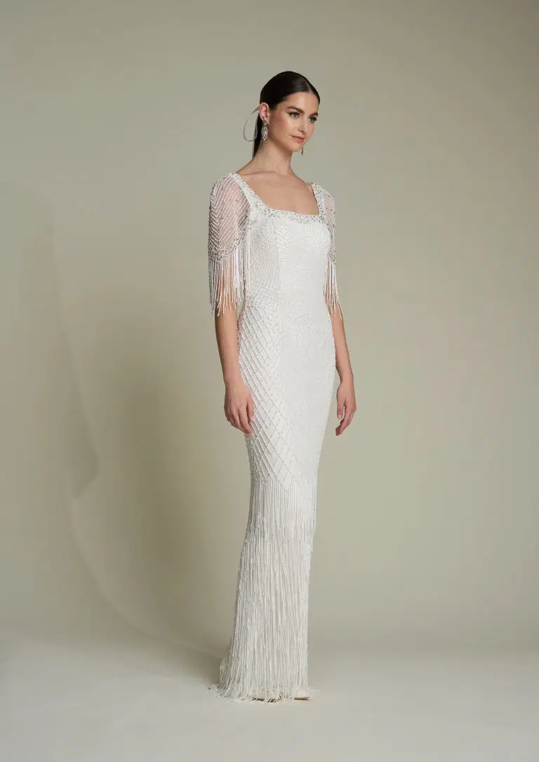 Ludwig by Eliza Jane Howell: Trumpet silhouette, square neckline, tulle