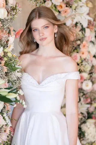 R3800 by Allure Romance - view 4 of 6