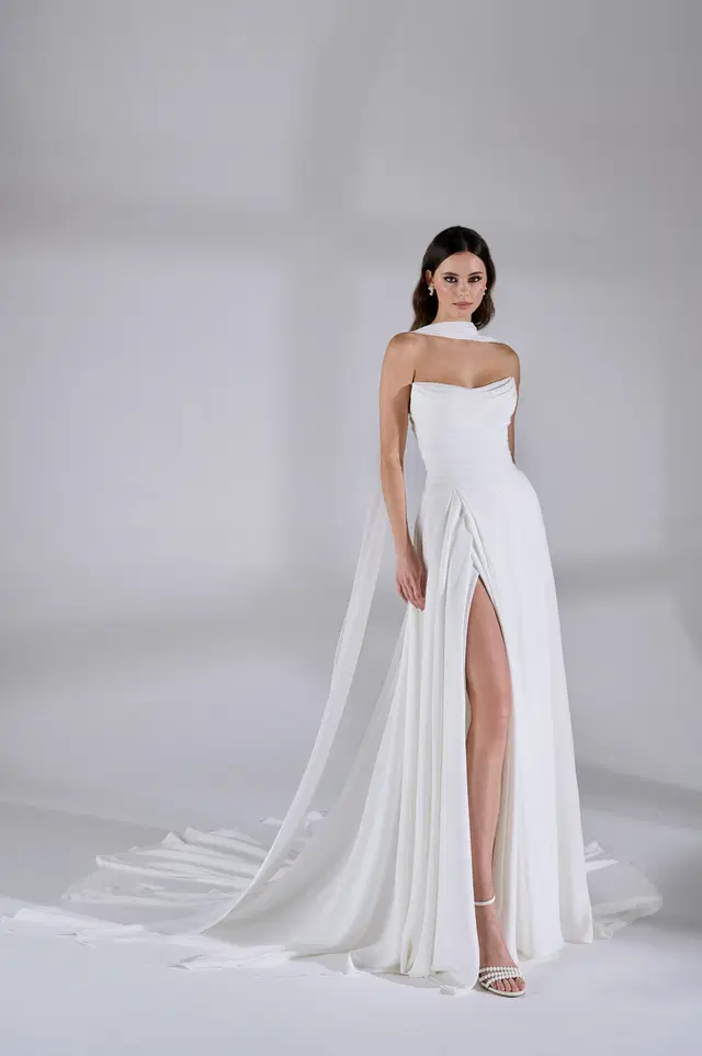 Austin by Avenue by Josephine Scott: straight neckline, sleeveless, satin