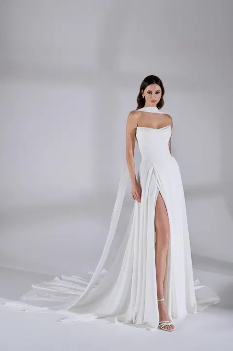 Austin trouwjurk van Avenue by Josephine Scott, satijn, recht
