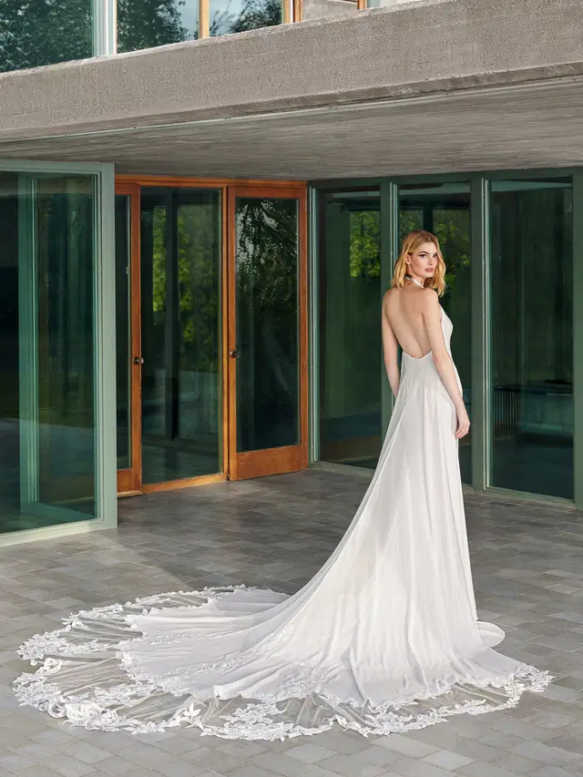 LIGHT by Pronovias - view 2 of 3