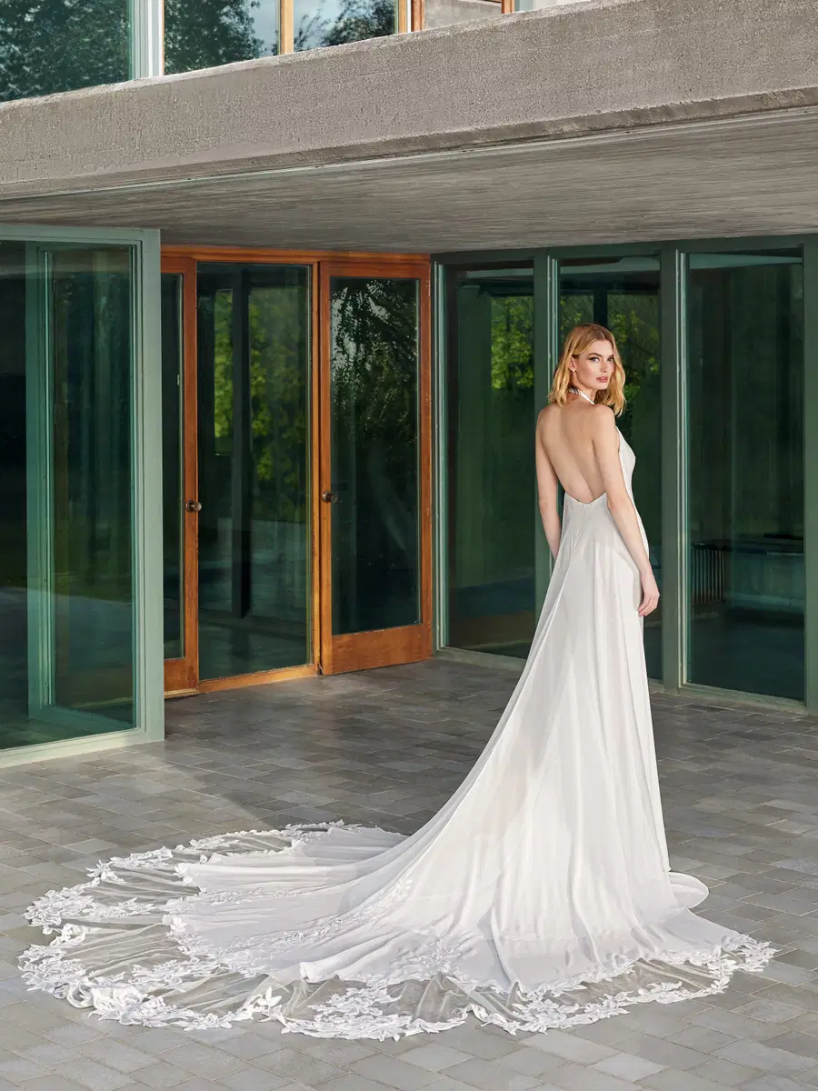 LIGHT by Pronovias - view 2 of 3