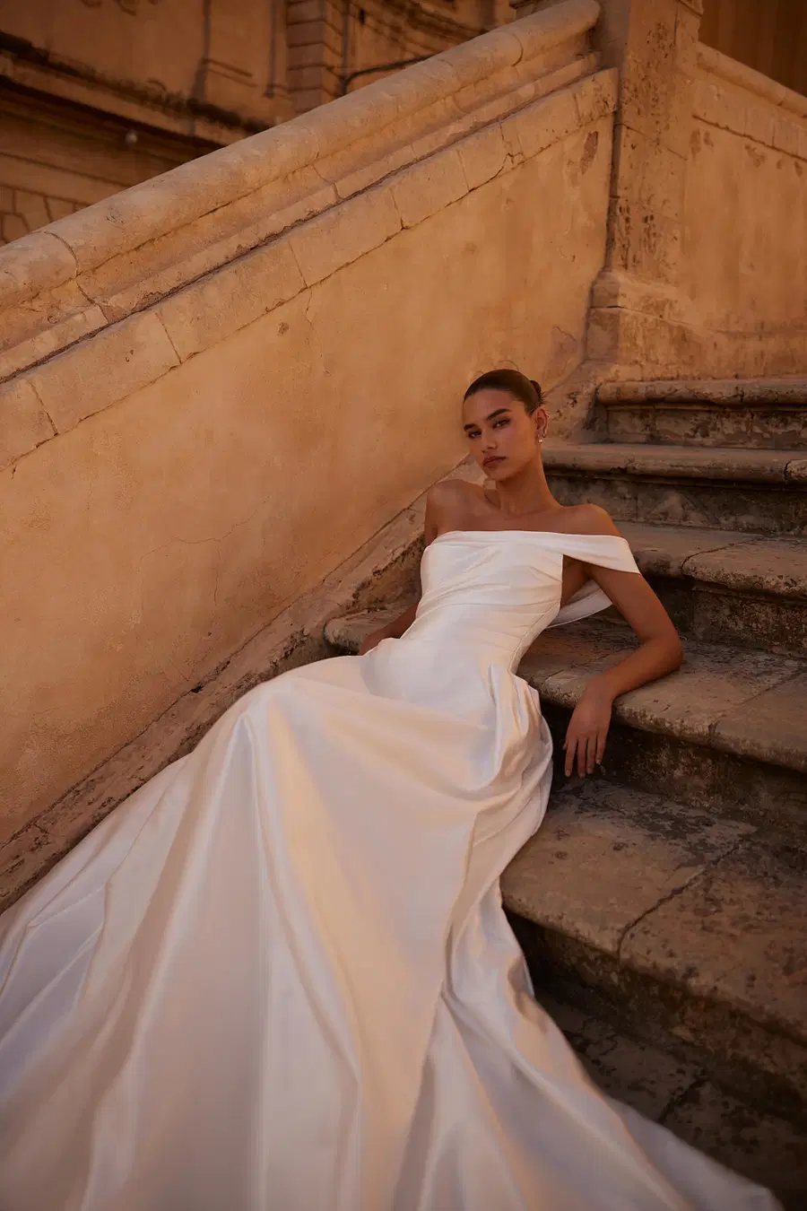 Lidia by Anne Mariée - view 3 of 6