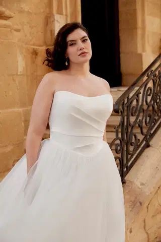 44579 by Sincerity Bridal - view 5 of 8