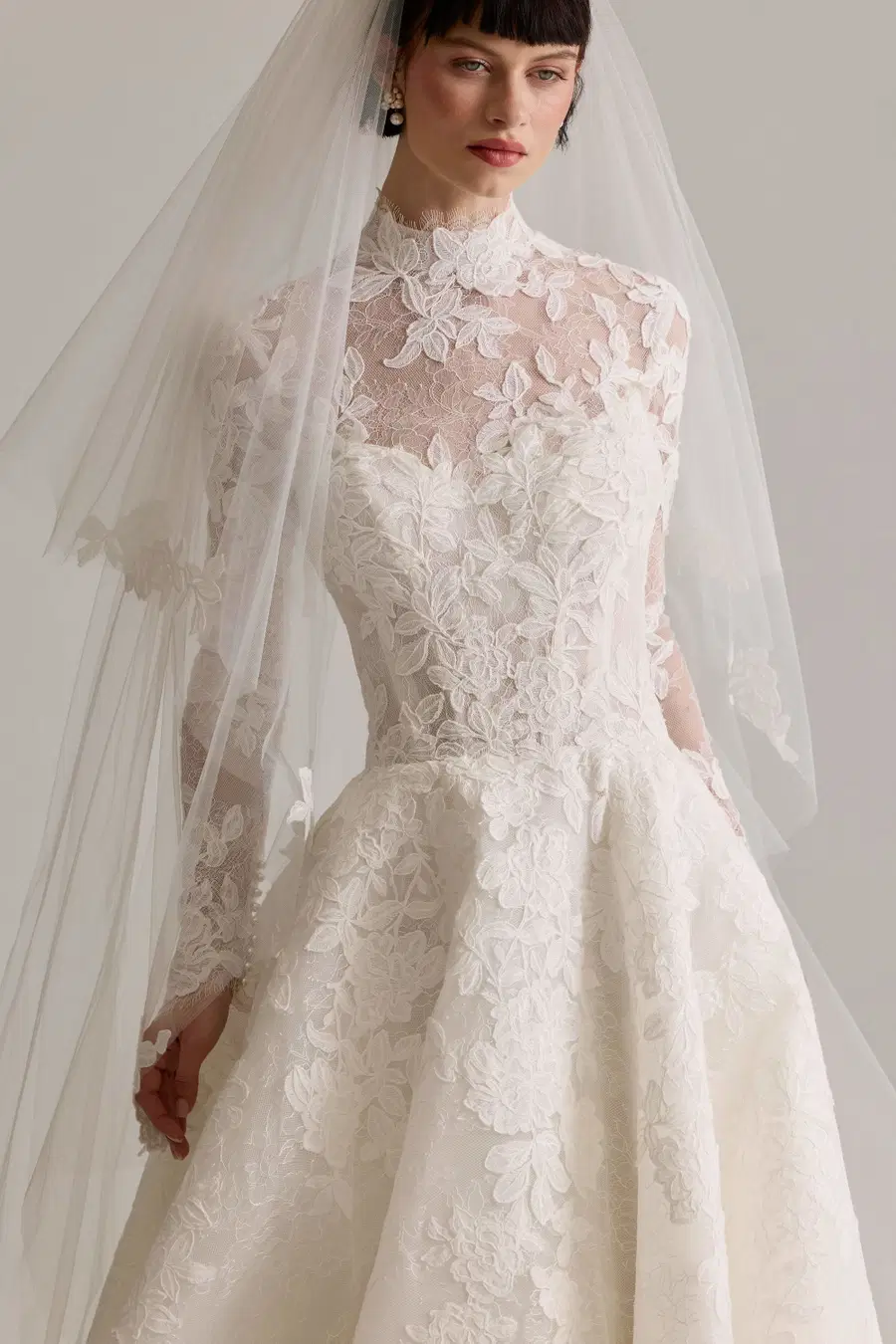 Elizabeth by Josephine Scott - view 4 of 8