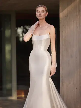 MAGNOLIE by Pronovias - view 3 of 4