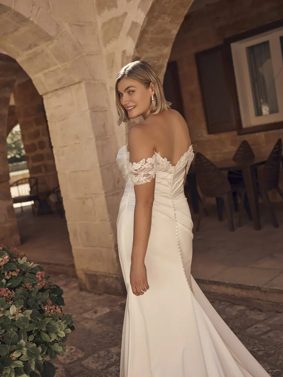 Naomi von Modeca Bridal - Ansicht 4 von 5