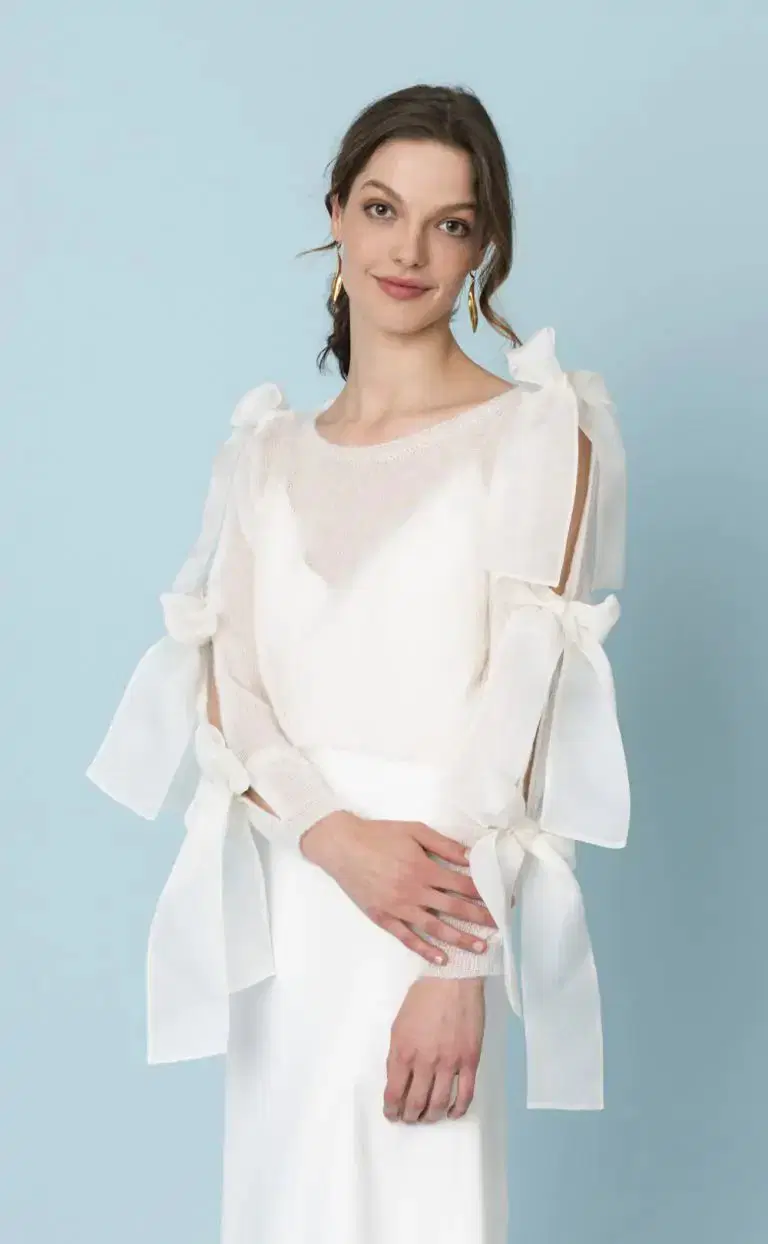 Bow Pulli by Kisui - view 2 of 4