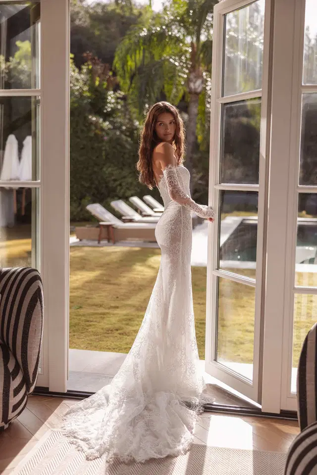 Renaya by Tina Valerdi - view 2 of 4