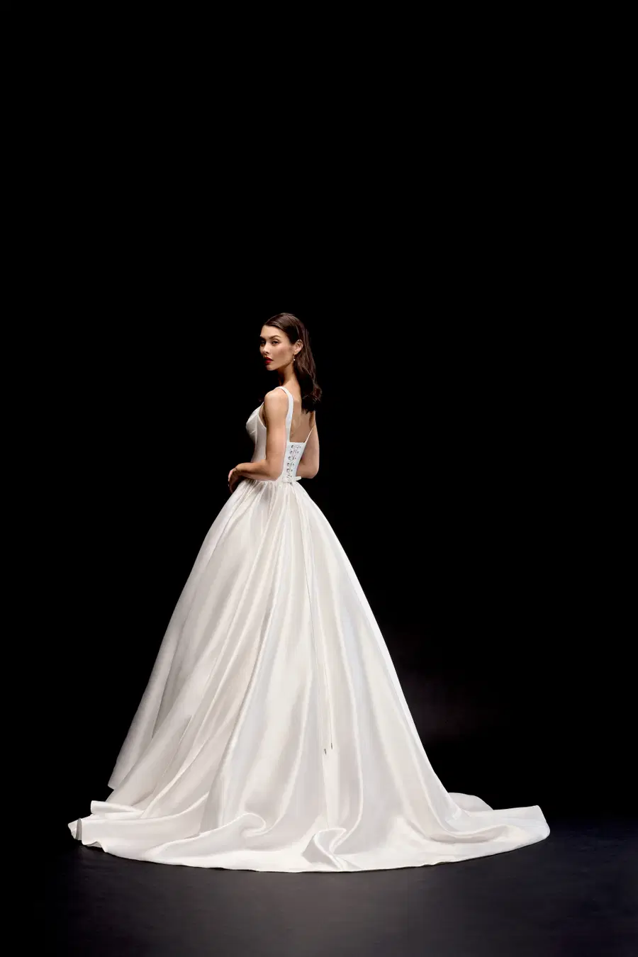 Maris by Justin Alexander - view 4 of 6