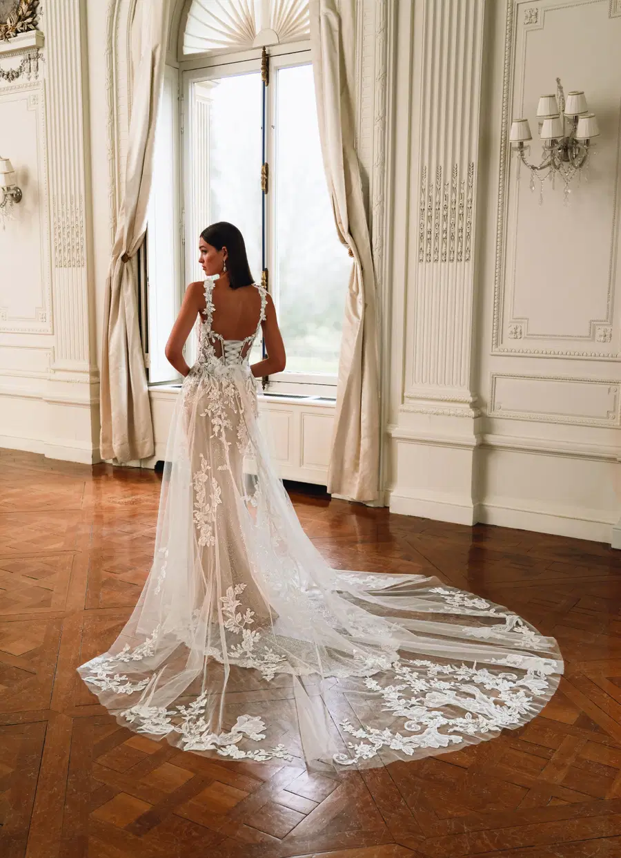 FEMIE by ÉLYSÉE - view 6 of 6