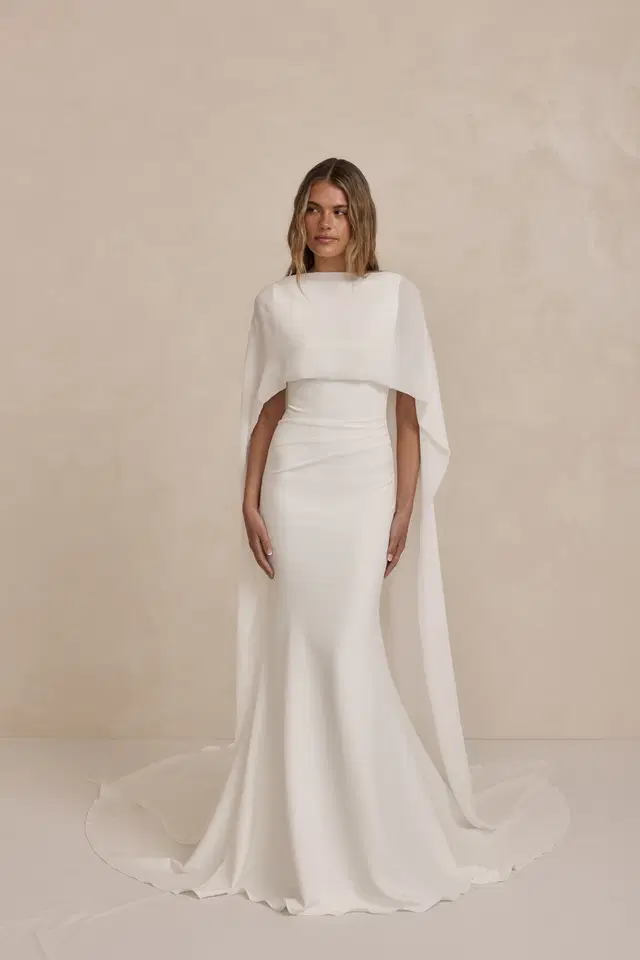 Gates. by MWL Bride: Trumpet silhouette, sleeveless, satin