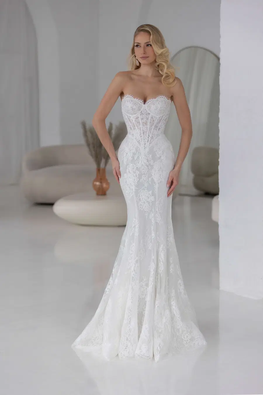 Kallista by Jarice: Mermaid silhouette, straight neckline, sleeveless, chantilly