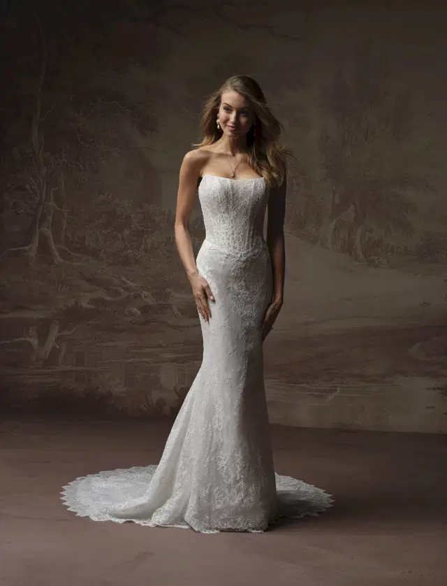 SAMIRA by Rebecca Ingram: Fit & Flare silhouette, cat eye neckline, cap sleeves, organza
