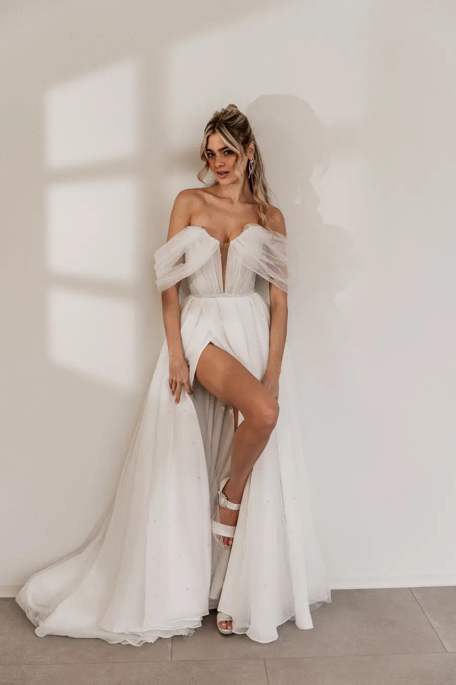 Helene by Fan Xia: A-Line silhouette, semi sweetheart neckline, tulle