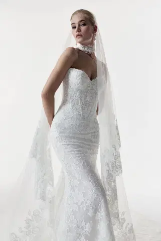 Isabel by Josephine Scott - view 7 of 9