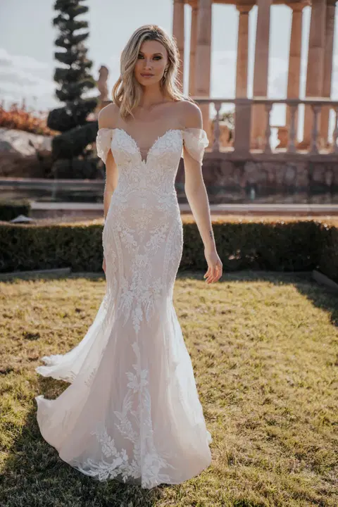 Style A1163 wedding dress by Allure Bridals, mermaid, lace