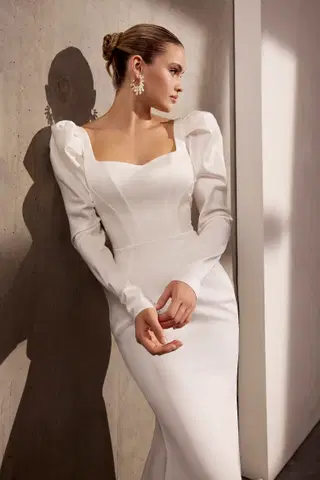 Nicola by Avenue by Josephine Scott - view 2 of 5