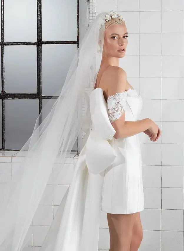 Mimi by Avenue by Josephine Scott - view 5 of 15