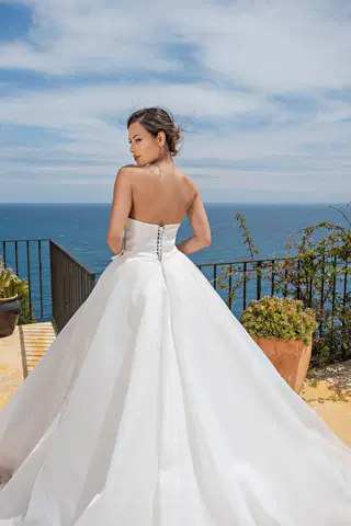 MGB128 by Miss Beautiful Bride - view 4 of 4
