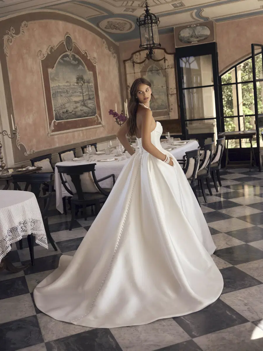 Mystique von Modeca Bridal - Ansicht 2 von 4