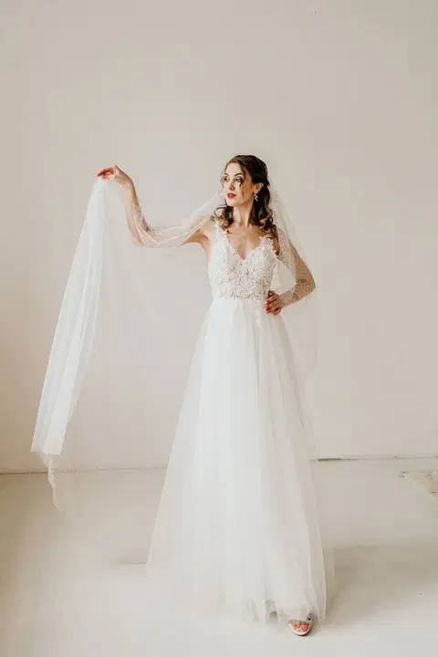 Ruby wedding dress by Esther Hofmann, A-line, lace