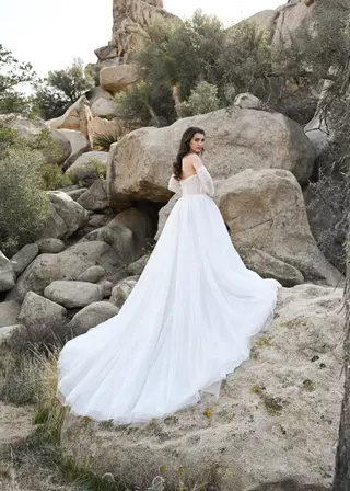 VASQUEZ by Dando London - view 4 of 4