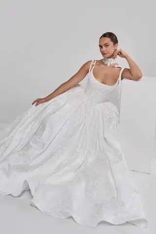 B26103 Guinevere by Calla Blanche - view 5 of 5