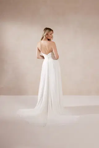 Eliora by Adore - view 6 of 6