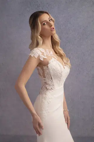 Tasia by Donna Salado Bridal - view 4 of 6