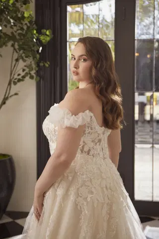 Corinne Curvy by Casablanca Bridal - view 6 of 6