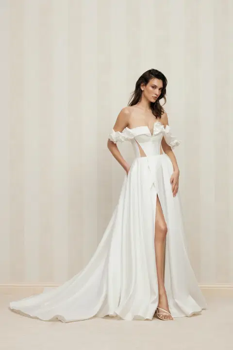 Kamel wedding dress by Anne Mariée, A-line, mikado