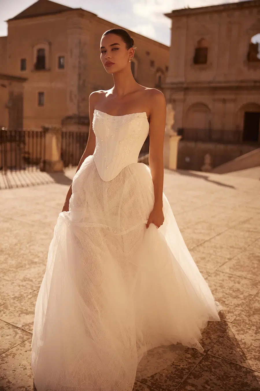 Jacline by Anne Mariée - view 3 of 10