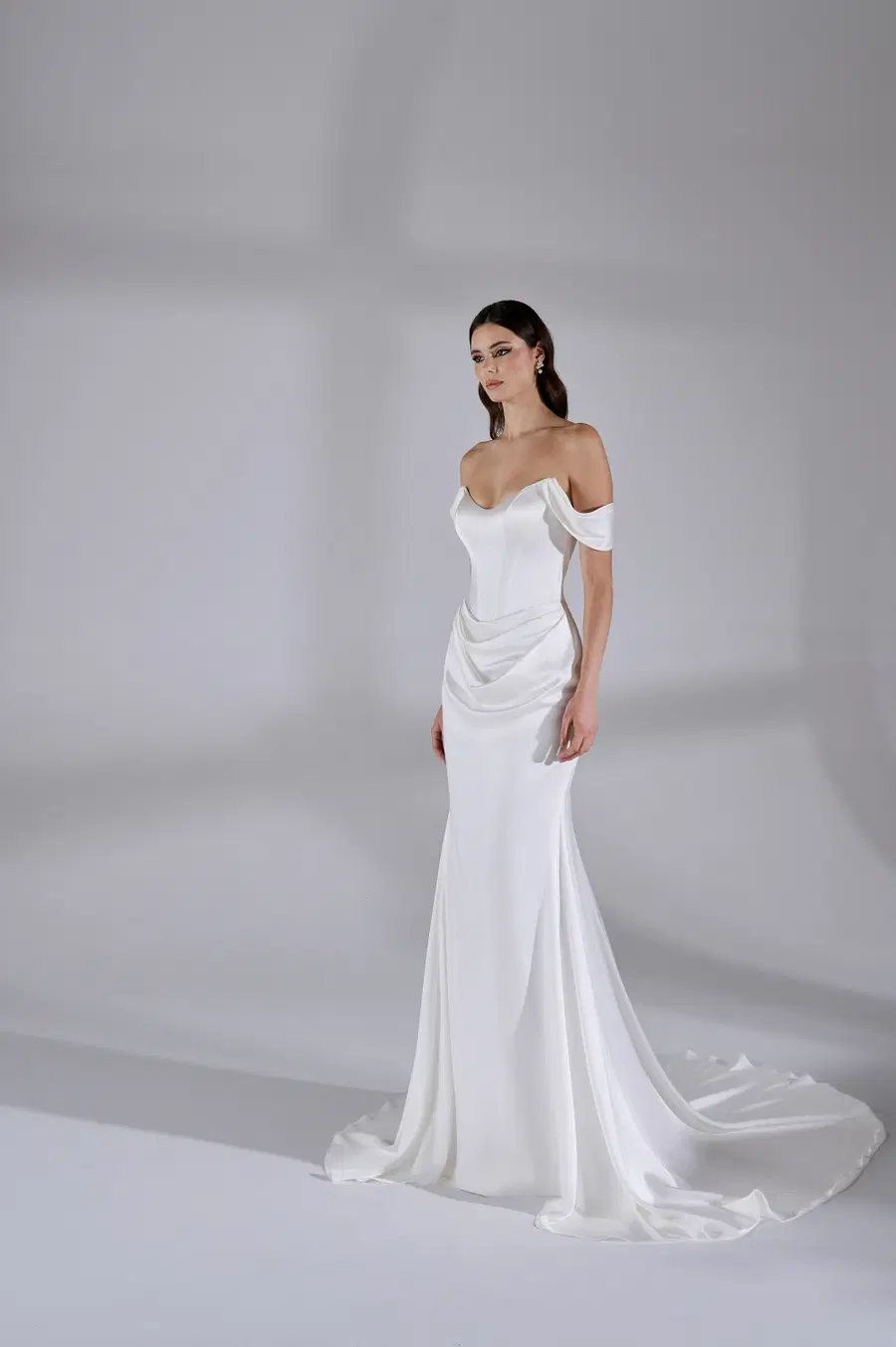 Eden by Avenue by Josephine Scott - view 8 of 15