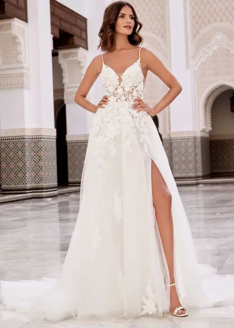 All About Eve wedding dress by Dando London, A-line, tulle