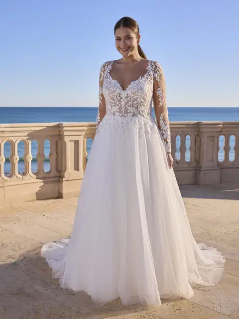 Lillyam wedding dress by Ladybird, princess, tulle