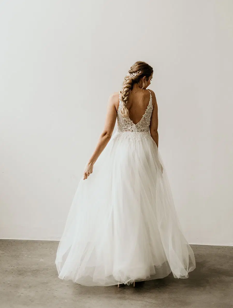 HAZEL IVORY by Esther Hofmann - view 8 of 9