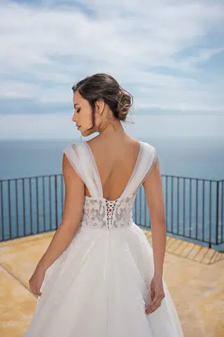 MGB132 by Miss Beautiful Bride - view 4 of 4