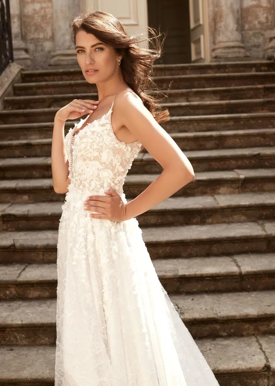 VALENTINE by Dando London - view 2 of 3