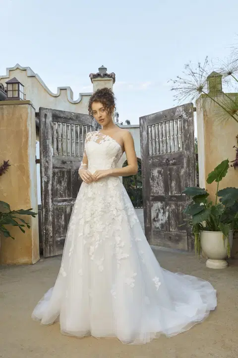 Solana wedding dress by Beloved by Casablanca, ball gown, lace