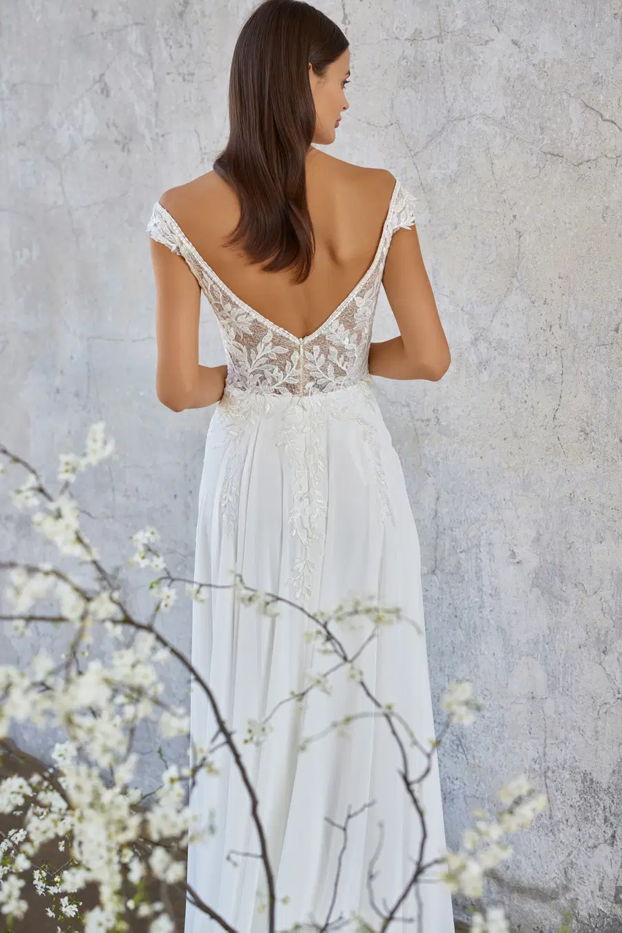 E-5294 by Elizabeth Passion - view 4 of 4