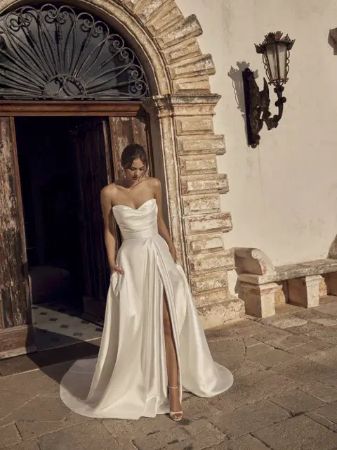 Marcella Brautkleid von Modeca Bridal, Satin, Sweetheart