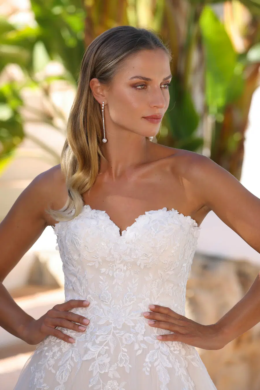 Anna by Azuree Bridal - view 2 of 3